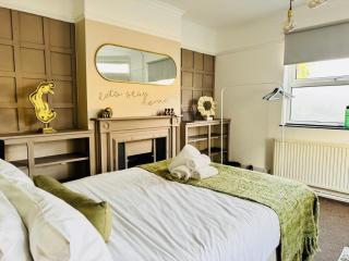 Lovely Dog Friendly, 3 Bed Home Sleeps 8, with Parking & Fenced Garden WORK CONTRACTOR LEISURE, JASPER - Cambridge - 6