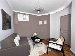 Cosy Hideaway Near Montparnasse - París - 7
