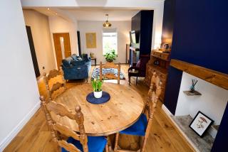 Relaxing Home with Basement Workspace & Golf Course View - Manchester - 5