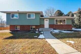 Crestwood Estate 4 Family Homes Sleeps 48 Near UCCS - 6