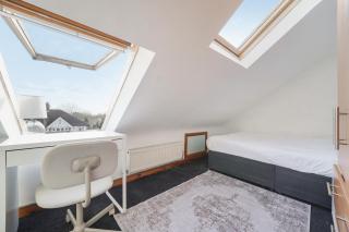 Greenford Hububb Stay - Northolt - 8