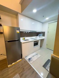 Modern Studio with City Views & Top Amenities - Cebu - 2