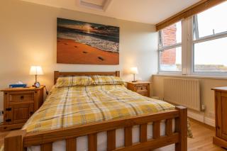 Easy Life - Mablethorpe - 1