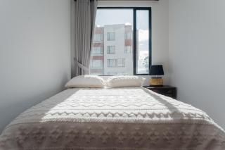 Spacious and bright depark in Quito - 3