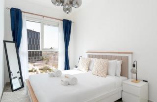 2 bedroom apartment Dubai Hills - 1