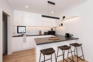 The Summit, A Luxurious Lakeview Stay - Queenstown - 5