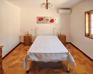 Spacious house in Santa Maria da Feira - 220 m² with city view - Aveiro - 1