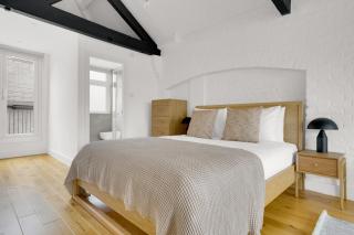 Blueground Clerkenwell opp Farringdon Station LON-115 - 1