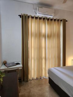 Veranda - Sri Jayewardenepura Kotte - 2