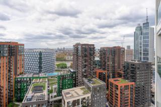 Blueground Nine Elms open plan next to Tube LON-158 - 6