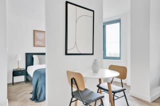 Blueground Bromley by Bow concierge nr shops LON-224 - 5