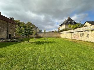Maison Marguerite, Maison de Charme,jacuzzi - Gigny - 8