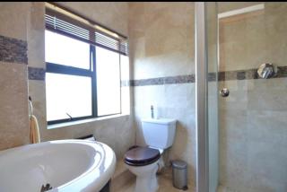Inside residence - Bloubergstrand - 2