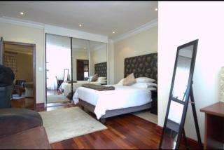 Inside residence - Bloubergstrand - 3