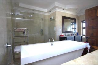 Inside residence - Bloubergstrand - 1