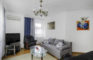 Cozy 2BD Apartment close to South Park by Flat Mаnager - Sofia - 0