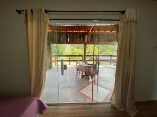 Container Chalé com espaço exclusivo jacuzzi e ar - 8