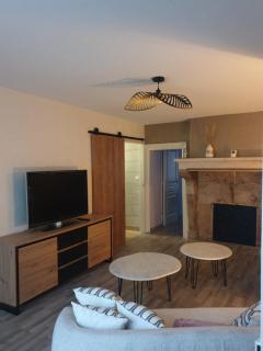 chez Émile côté face maison entière, 3 chambres, 2 salles de bains,jardin et terrasse - Humes - 2