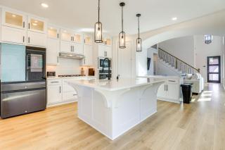 Patio and Fenced Yard Quiet Home in Katy! - 5