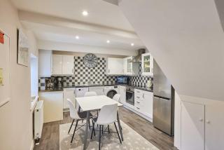 Host & Stay - Anvil Cottage - 2