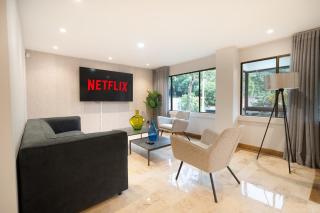 Provenza Lux Apartment l Guest Friendly l Fast Wifi l 9 Guest - Medellín - 0