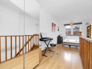Pass the Keys Your London Getaway: Cosy Flat in Prime Location - Londra - 5