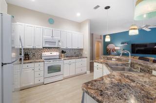 Tropical Oasis in Pennecamp - 3