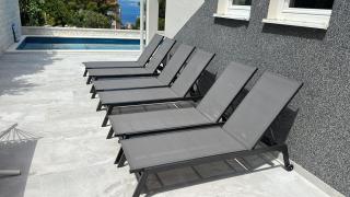 VILLA PALAVRA - Apartments With Amazing Views and Shared Heated Pool - Trogir - 7