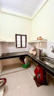 Independent home in Prayagraj - Daryābād - 2