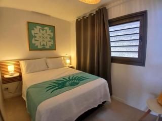 TAHITI - Paradise Hills - Faaa - 1