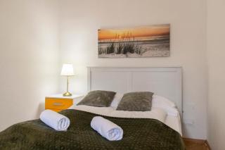 Sweet 2BR Shared Apt Standard Rooms, Central Location - 4