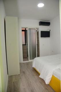 Modern Stay in City Center 1-bedroom - Tirana - 2