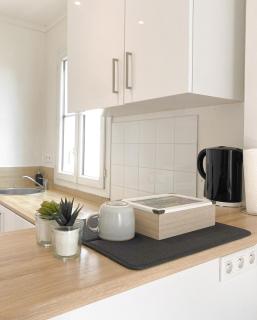 Cute Studio near Arc de Triumph with Eiffeltower view - Neuilly-sur-Seine - 5