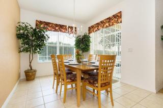 Highlands Haven: Pool, Spa, & Comfort - Davenport - 3