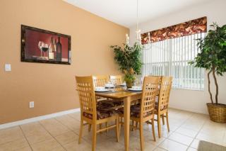 Highlands Haven: Pool, Spa, & Comfort - Davenport - 6