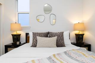 Serene Genesee Escape - Seattle - 8