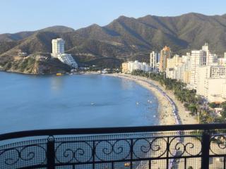 Edif. el peñon espectacular vista - Santa Marta - 0
