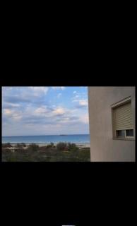Frontal view by Twin Residence - Mamaia - 9