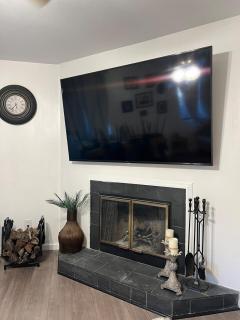 Lovely 2BR Condo near UNCW Beach - 8