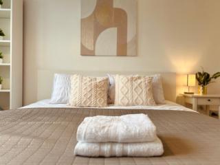 Spacious house, Cosy, Notting Hill, Garden - 9