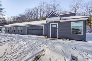 Remodeled Home with River Views in Frankfort! - - 8