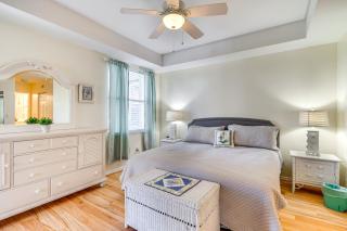5 Mi to JetBlue Park Condo with Pool and Pickleball - 2