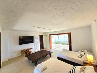 Casa finca Pool & Jacuzzi, Tropical Oasis - 9