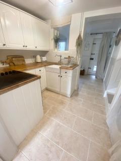 Charming One Bed Cottage in Historic Market Town - Romsey - 1