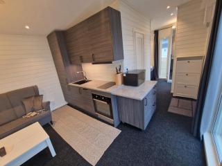 River house - - 3