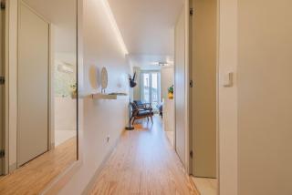 Trendy Studio in Graça's Heart by LovelyStay - Lissabon - 5