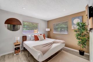 Serene Japandi Getaway, Near Art & Beaches - Sarasota - 7