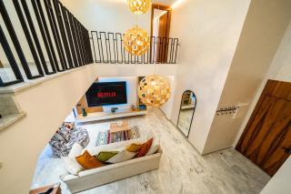 Incredible&New-Jacuzzi-Billard-Parking-Optic Fiber - 1