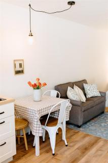 The Cozy Cottage - 6