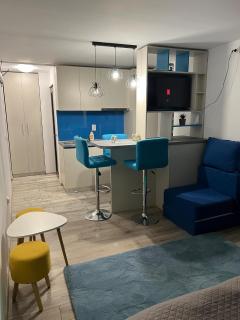 Leo Home - Tîrgu Ocna - 2